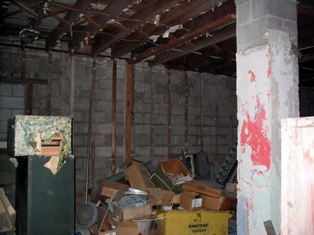 Colonial Theatre - Interior Now (newer photo)